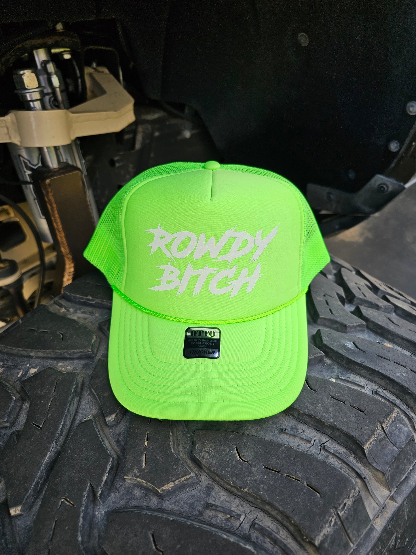 Rowdy Bitch Trucker